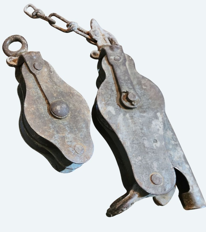 Vtg Metal Double Pulley Block & Tackle Set Heavy-Duty Farm Rustic Rigging
