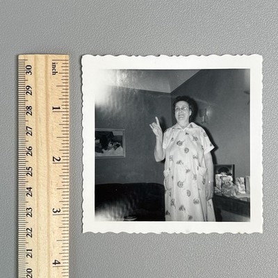 Vtg 1950s Snapshot Evil Eye Mano Cornuta Hand Gesture Horns Italian Grandma Odd