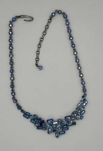 Collana Vintage Firmata Givenchy Cristallo Blu Disegno Astratto Dichiarazione