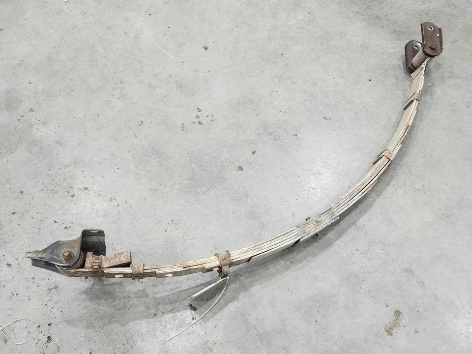 Задние листовые пружины в сборе 5 листьев для Cadillac Seville 1976-1979 годов выпуска от оригинального производителя 01607830 - Изображение 2 из 4