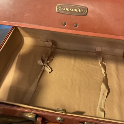 Samsonite 1950's Vintage Leather Hard Case Luggage 21x15x7