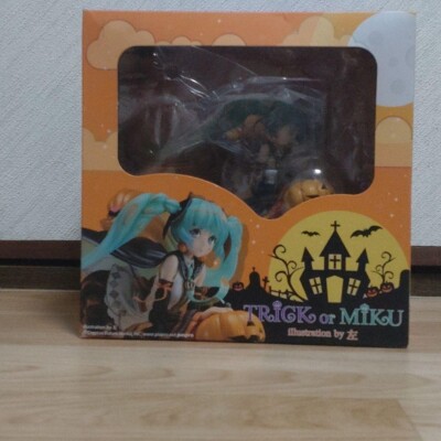 Hatsune Miku TRICK or MIKU illustration Halloween figure PVC 6.6in