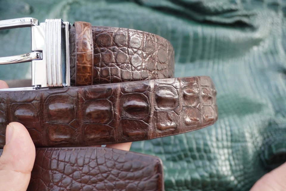 Stock EE. UU. - Cinturón de hombre marrón genuino piel de cuero con cuerno de cocodrilo con 1,3" #N66 Foto 3 de 4