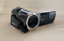Samsung HMX-F90 HD Camcorder 52x Optical Zoom 720p CMOS w/ Charging Cord