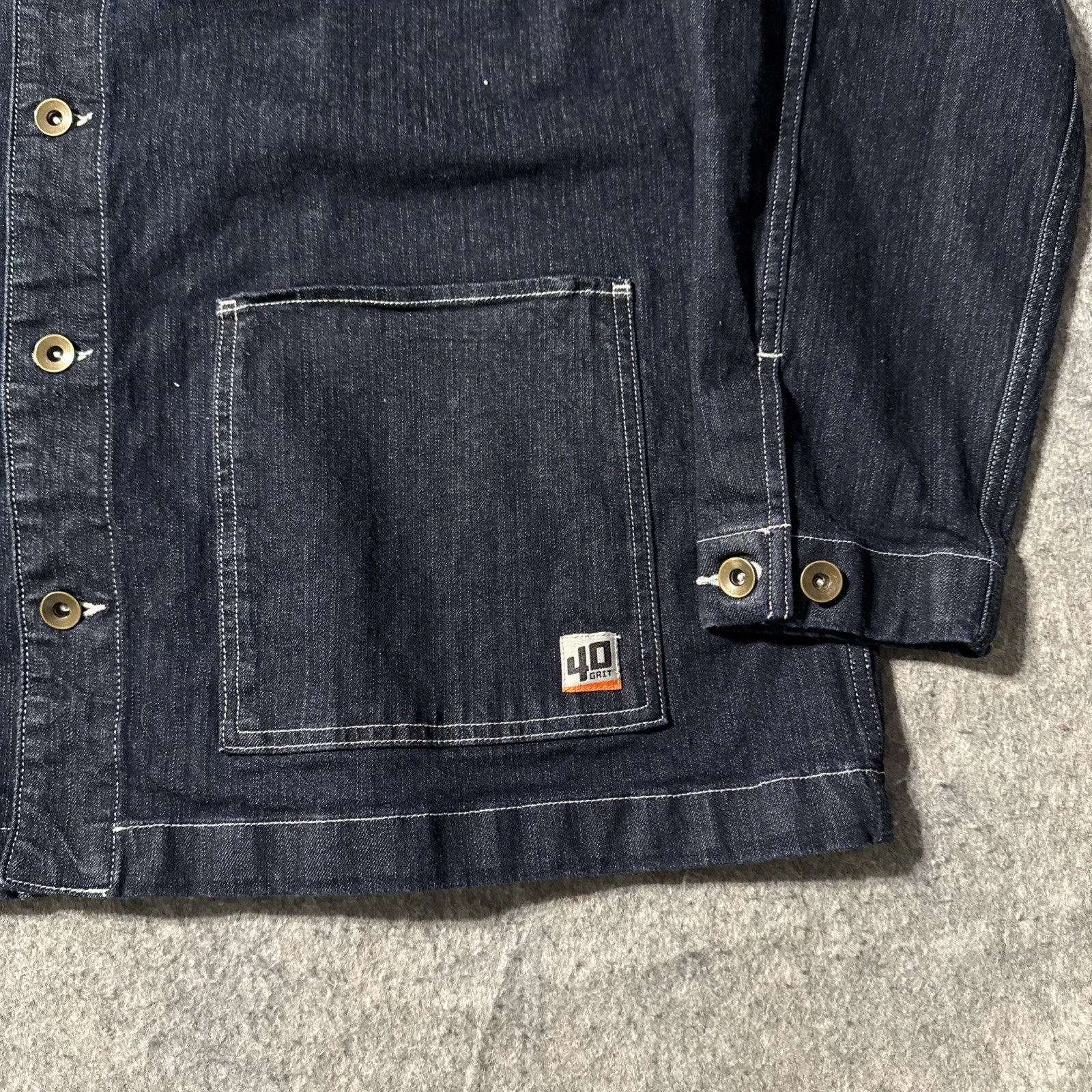 Duluth Trading Co 40 Grit Mens XL Elvis Jailhouse Rock 6240 Denim Chore Jacket - product detail image 4