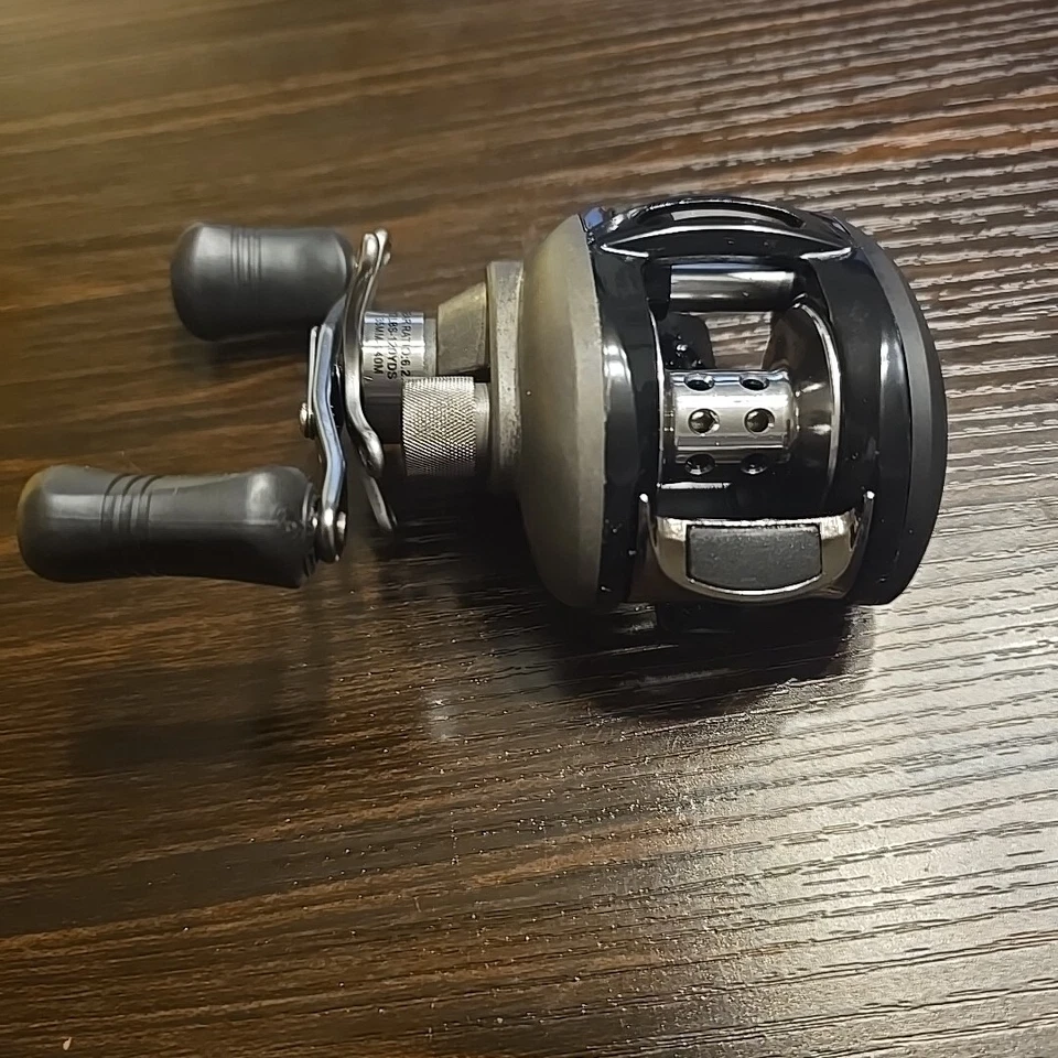 Carrete de baitcasting Evercast mano izquierda 9+1 BB 6,2:1 relación sin caja Foto 4 de 4