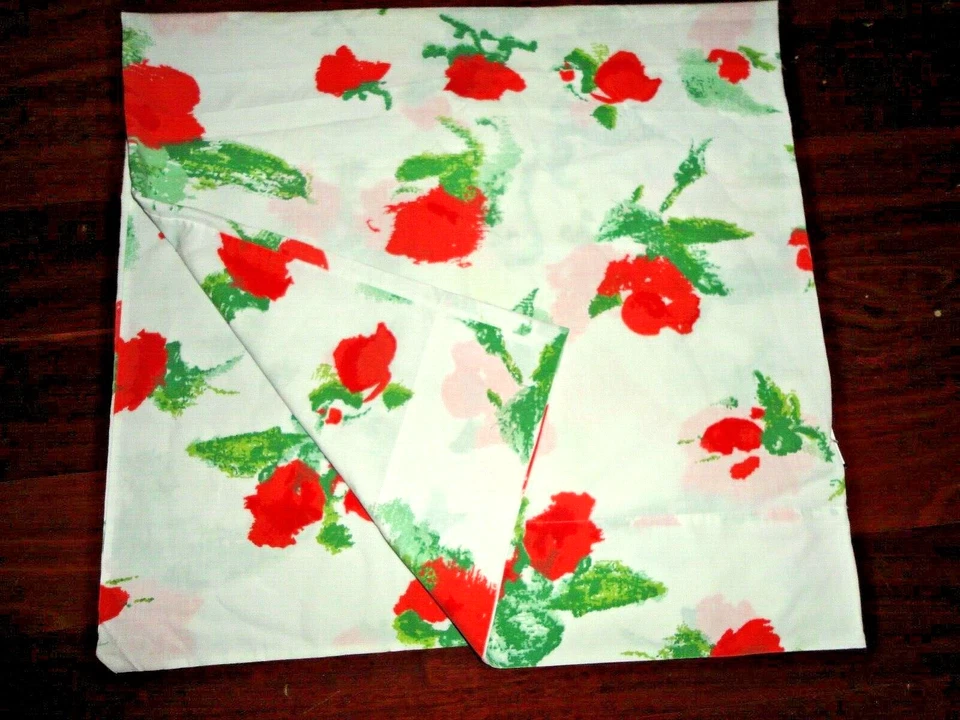VINTAGE HALSTON FIELDCREST RED GREEN POPPIES FLORAL STANDARD PILLOWCASE 20X30 - Image 3 of 4