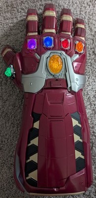 Hasbro Marvel Legends Series Avengers Electronic Power Gauntlet - E6253