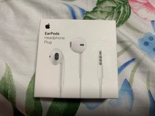 Apple EarPods In Ear Canal Headset - White MNHF2AM/A