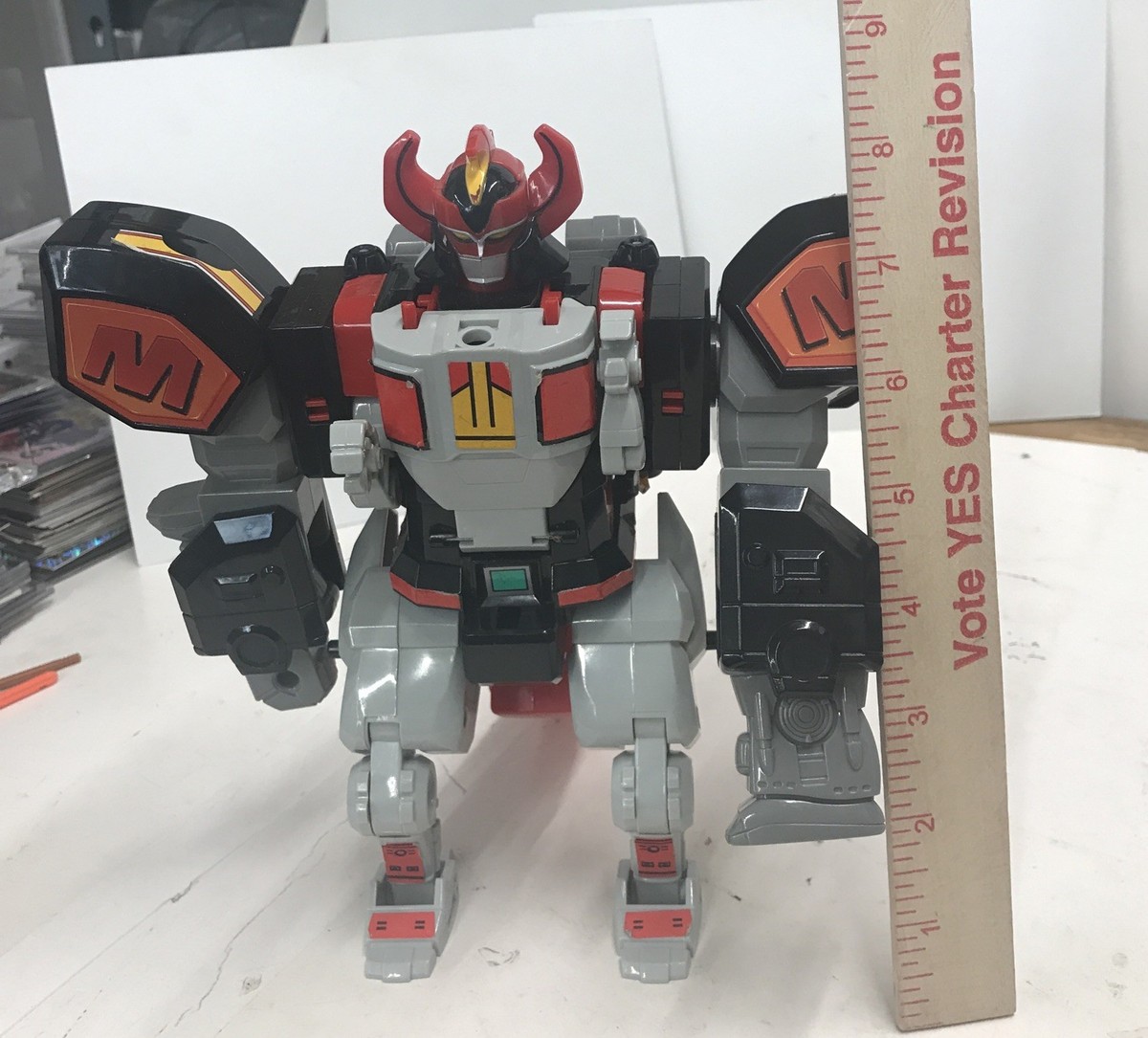 レトロ1991年BANDAI龍虎大激突！ Amazon.com: Gosei Sentai Dairanger WON TIGER DX Bandai 1993 : Toys