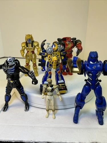 Vintage Bandai Power Rangers Action Figure Lot