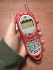 Motorola V series V120e / V 120e Vintage- Silver - Alltel. With Cover