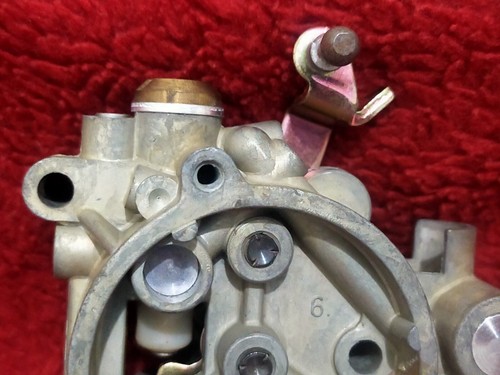 NOS Mercedes W123 W115 M115 Stromberg 175CD Carburetor Choke Housing 0000702147 - Picture 11 of 20