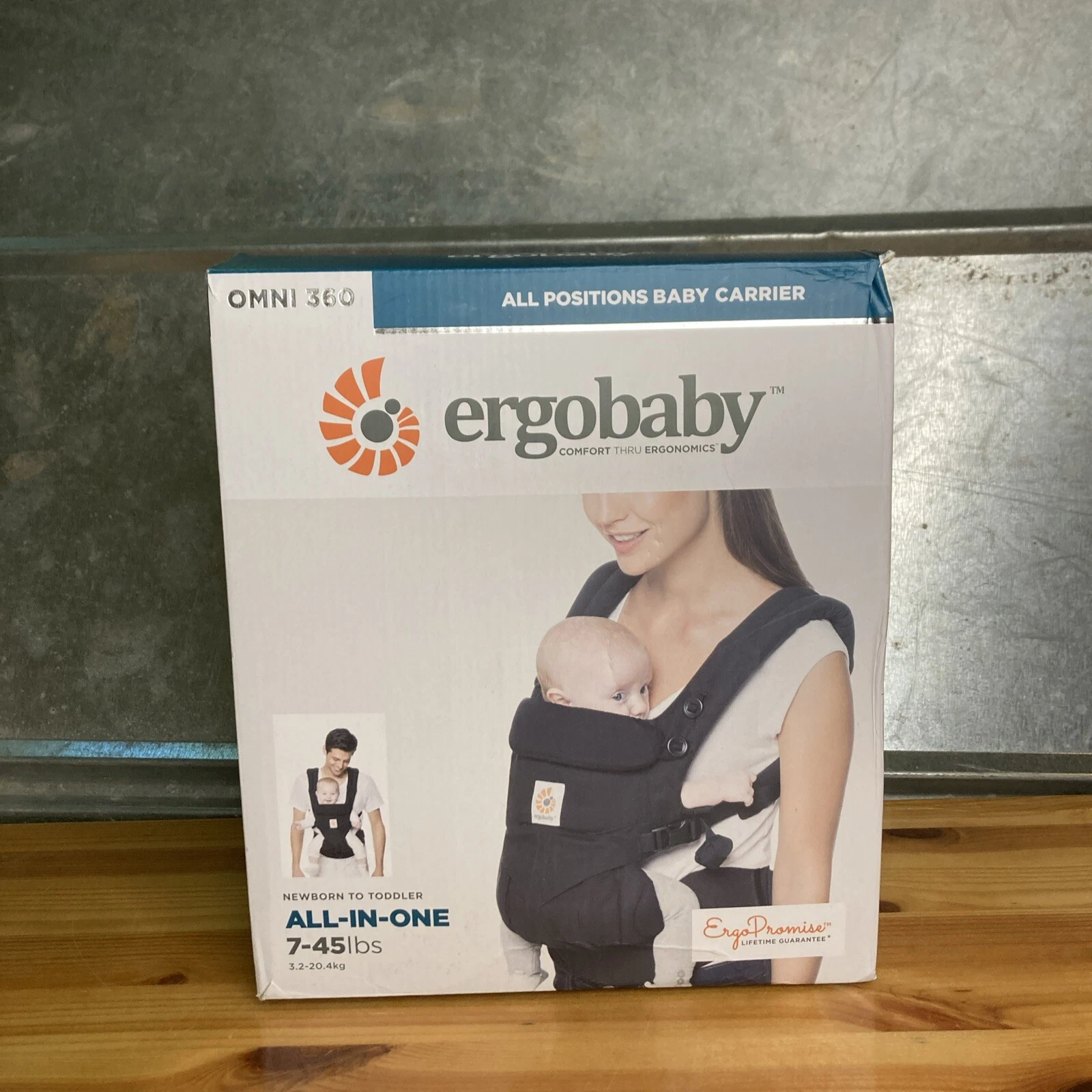Ergobaby BCS360GRY Omni 360 All-In-One Baby Carrier - Black. REG $180.