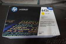 New Sealed Box Genuine OEM HP 643A Yellow Toner Q5952A LaserJet 4700 6I13S4a