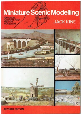 MODELLBAU REALISTISCHE LANDSCHAFTEN & STRUKTUREN FÜR MODELLEISENBAHNEN/MILITÄRMODELLE BUCH