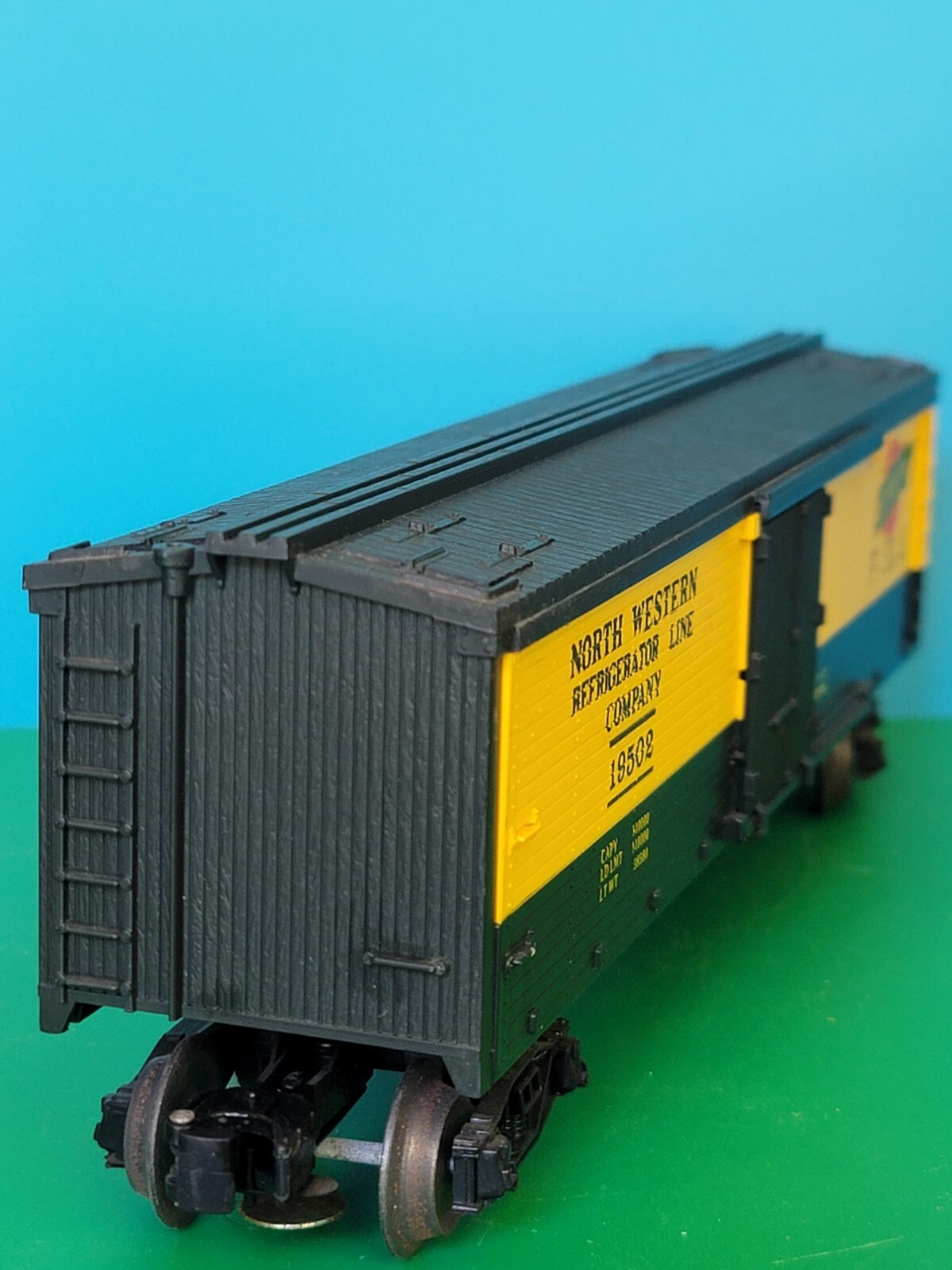 Lionel 6-19502 O Gauge Chicago North Western Woodside Reefer #19502 | eBay