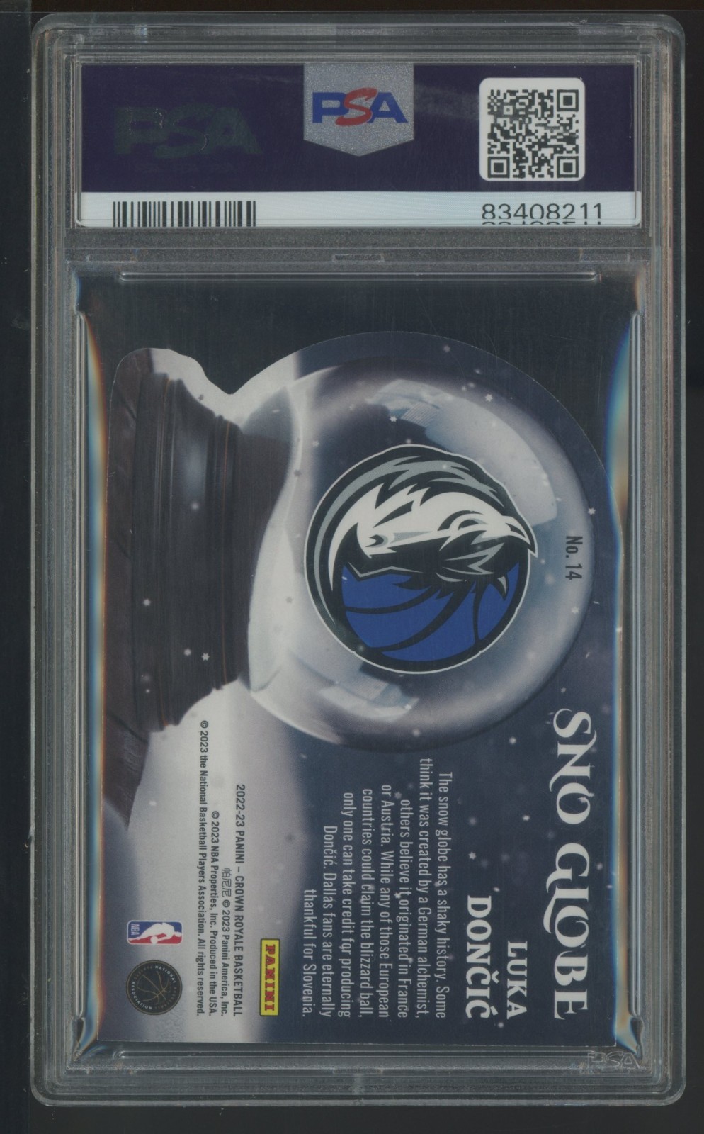 2022 Panini Crown Royale Sno Globe Platinum #14 Luka Doncic Mavericks 1/1 PSA 9 view 2