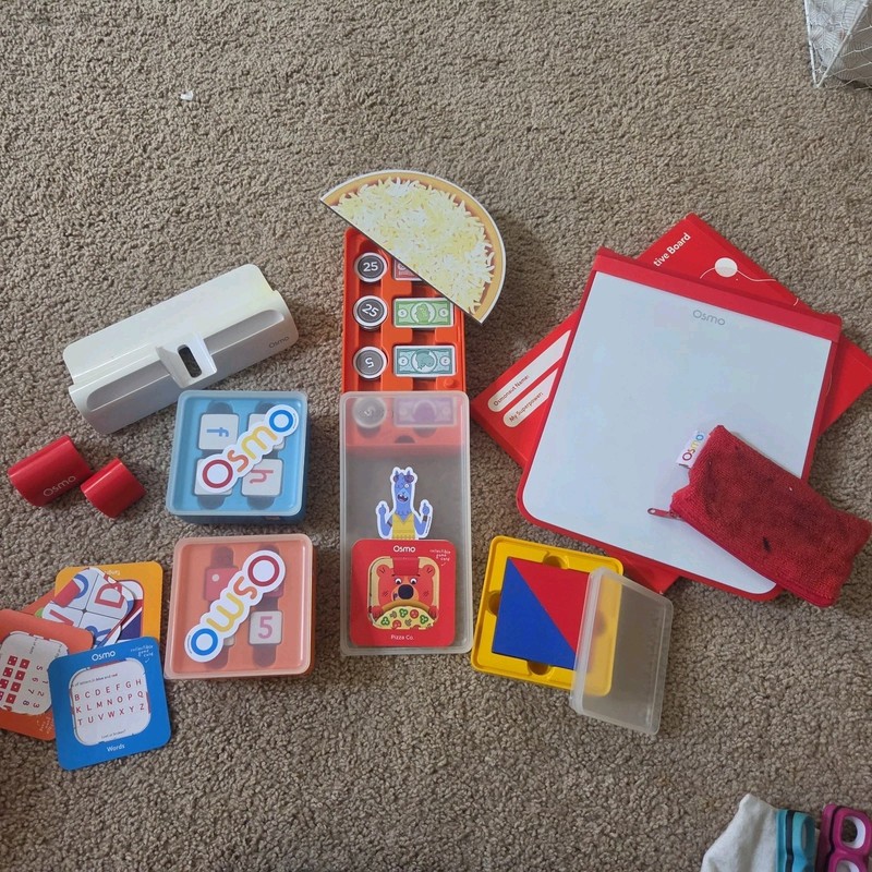 Osmo Genius Starter Kit for iPad & Pizza Co. Bundle Lot Ages 6-10 STEM Toy