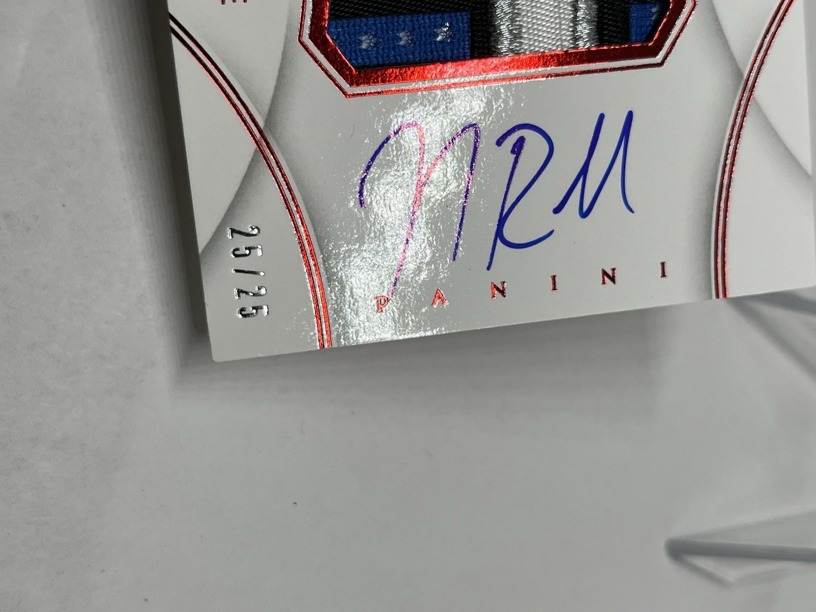JJ Redick 2012-13 Panini Immaculate Premium Patch Auto 25/25 Chinese Red J.J. view 5