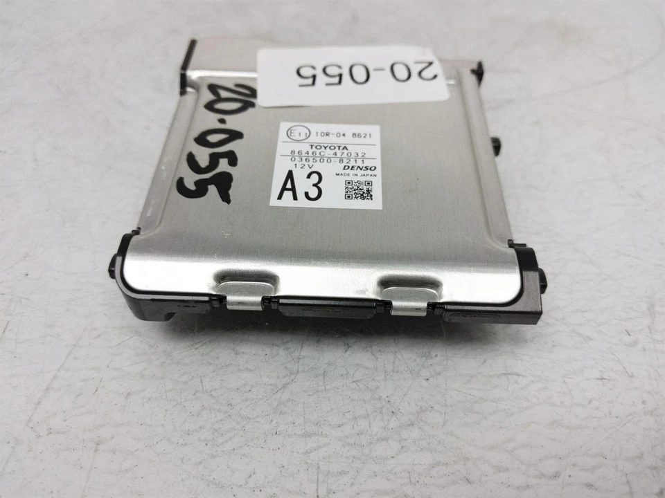 2018 2019 Toyota Prius Prime Front Monocular Camera 8646C-47032 - Image 3 of 4