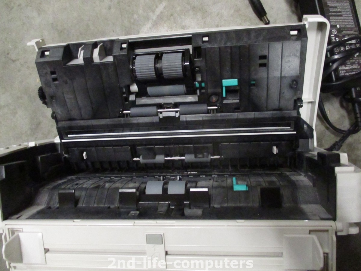 Canon DR-2580C M11052 imageFORMULA 24 bit Duplex CMOS 600 DPI