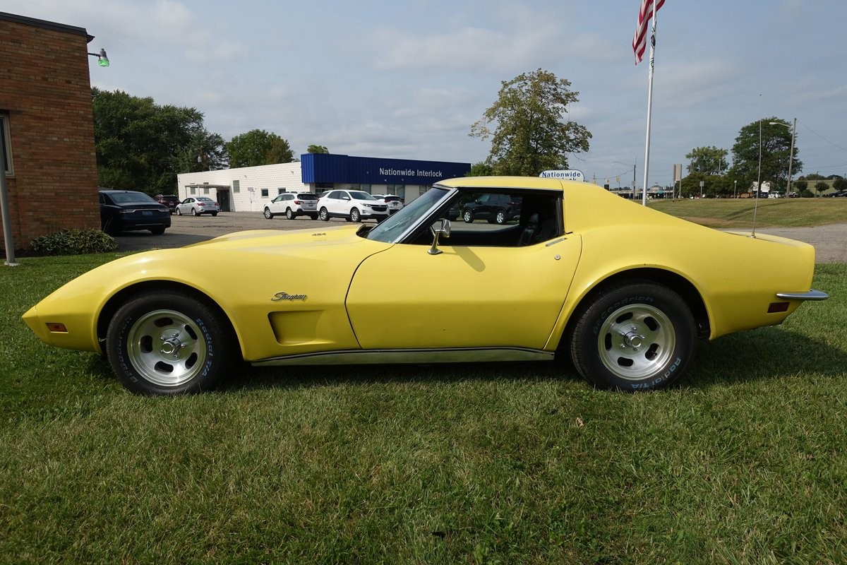 1973 Yellow Chevrolet Corvette   | C3 Corvette Photo 2