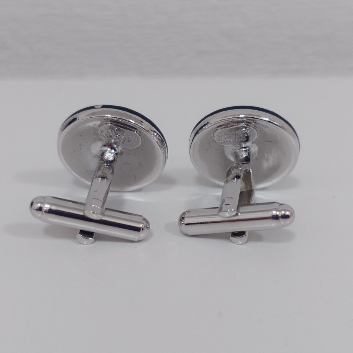 Gianni Versace Cufflinks Medusa Silver Black Metal Men's Used Cuff Buttons thumbnail 5