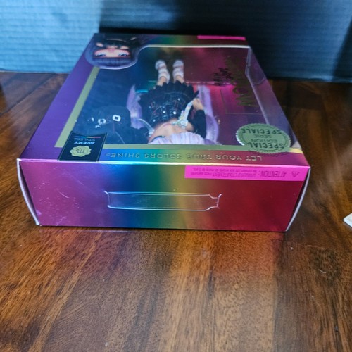 Rainbow Junior High Special Edition AVERY STYLES 9" Modepuppe Neu im Karton NEU - Bild 5 von 9