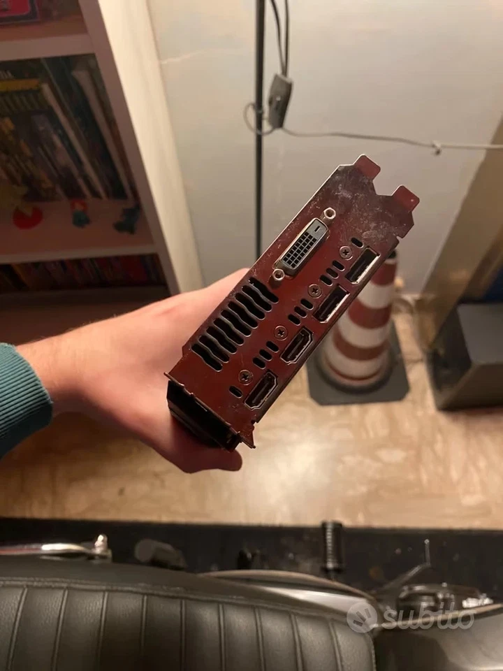 ASUS Gaming GeForce GTX 1070 8GB GDDR5 scheda video in ottime condizionI - Immagine 4 di 4