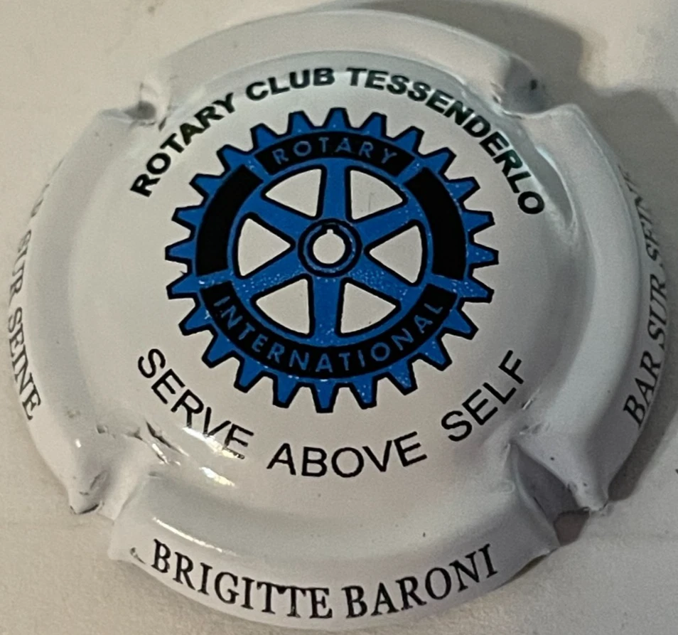 Capsule de champagne BARONI Brigitte (28a. Fond blanc) - Photo 1/1