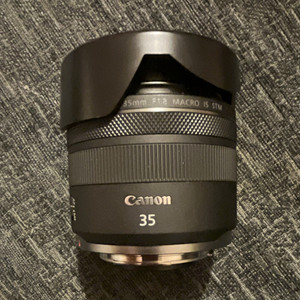 Canon RF 35mm f/1.8 Macro IS STM Auto Focus Lens for Canon RF w/ Hood