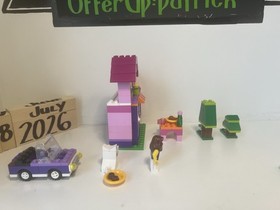 LEGO Bricks and more: Pink Brick Box (4625)
