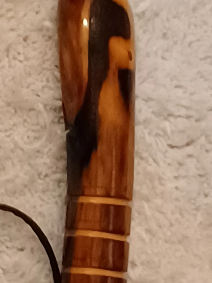 47" Hermoso Bastón Hecho a Mano GRAN Artesanía, Alto Brillo Foto 2 de 4