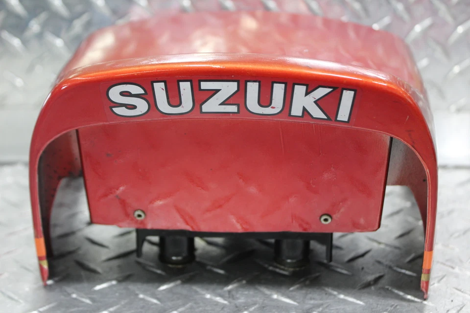 1980 铃木 GS750E 后轮挡泥板防护板 — 第 4/4 张图片