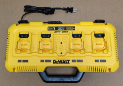 [Open-Box] (DCB104) DEWALT 20V MAX* Charger, 4-Port, Rapid Charge