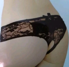 seven til midnight lace open crotch boyshort with ruffle back large black