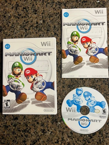 Mario Kart Wii Nintendo Wii, 2008 CIB Complete Manual & Inserts Tested CLEAN