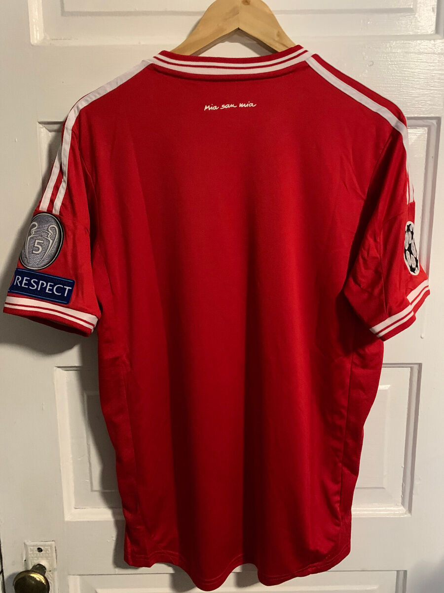 Adidas Bayern Munich Champion's League 2013 Final Kit - Size Adidas Bayern Munich Champion's League 2013 Final Kit - Size