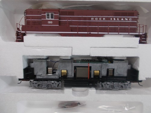 PROTO 2000 ~ CRI & P-GP9 II LOKOMOTIVE / MIT NEUEN ZAHNRÄDERN / DCC STECKER #1313 - HO SCALE | Zustand: New