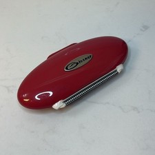 Leifheit Handheld Fabric Shaver Lint Remover Sweater Defuzzer Red