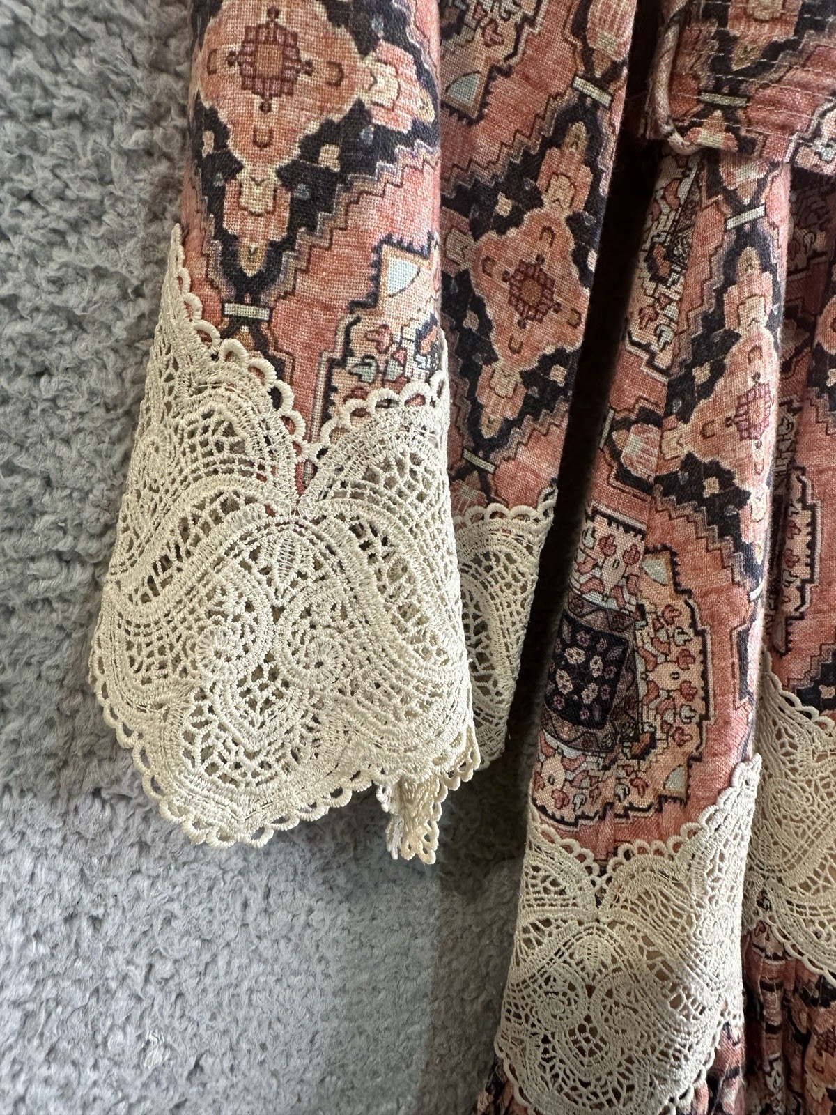 Zimmermann - Women's Size 0 Empire Konya Linen Boho V Neck Lace Trim Mini Dress.