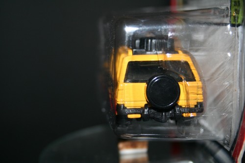 Matchbox 2000 #100 - #MB273 Matchbox Hero! - Isuzu Rodeo - Picture 10 of 20