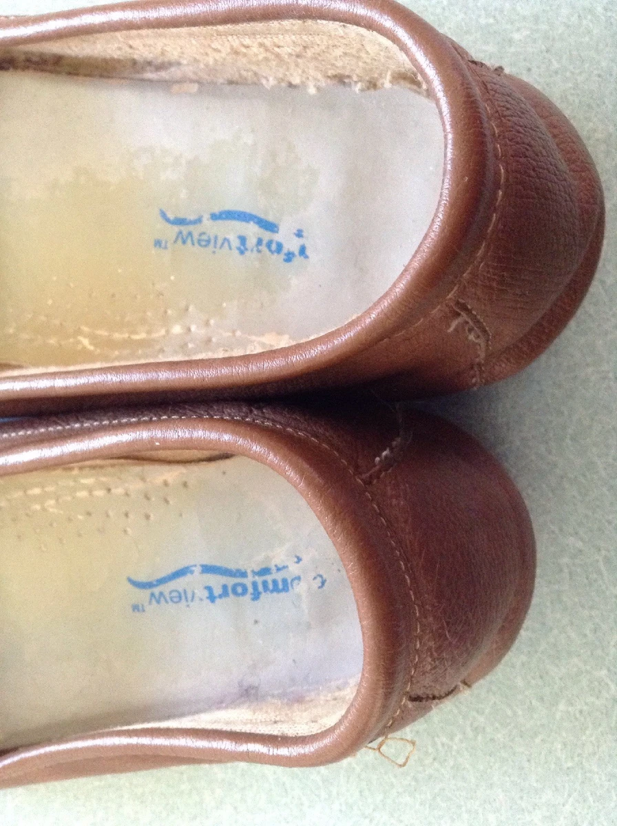 LADIES COMFORT VIEW SIZE 6.5 BROWN LEATHER NATIVE BEADED MOCCASIN SOFT INSIDE