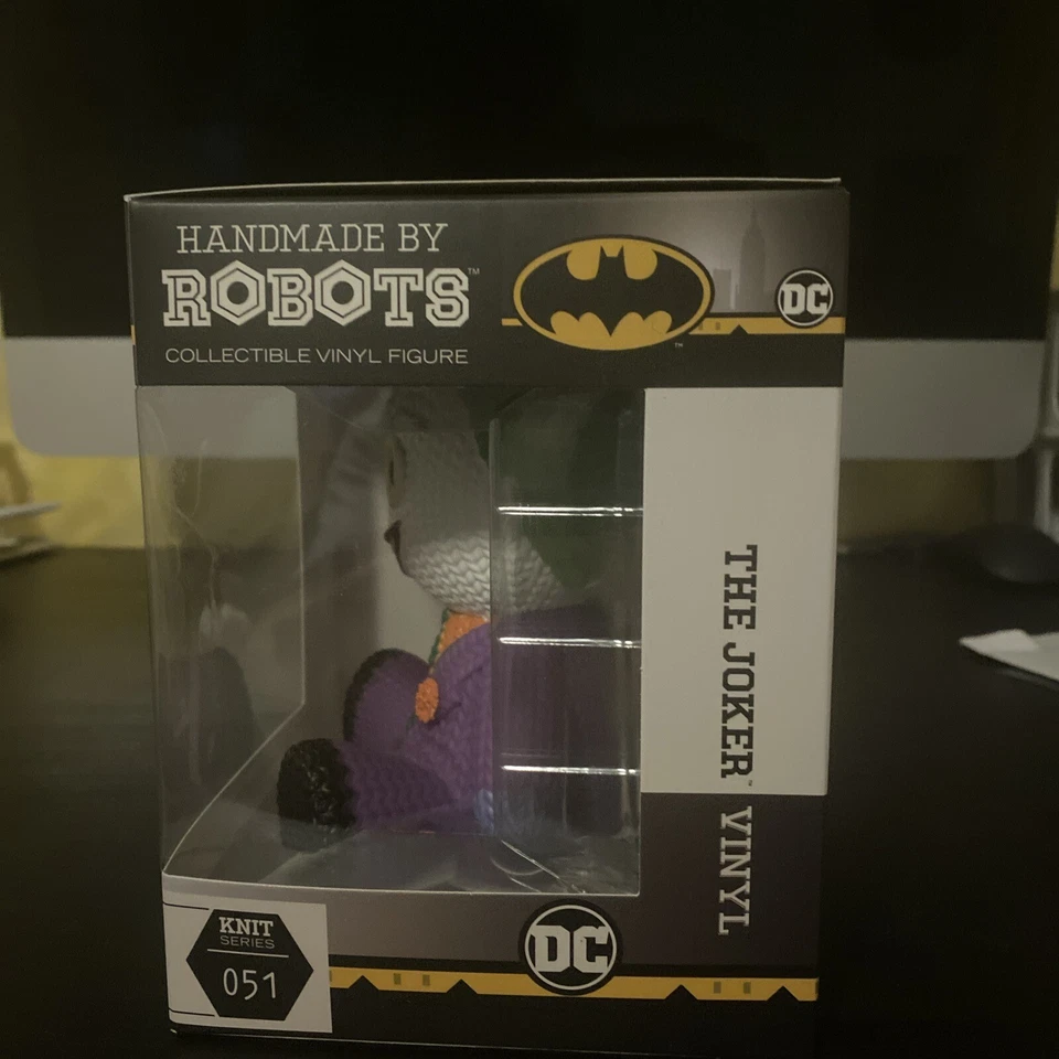 Handmade By Robots Knit Series The Joker 051 DC Vinyl Figure NEW - Image 2 of 4