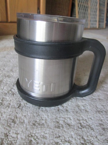 YETI Rambler 10 oz Tumbler w/ Lowball Handle Rubber Grip NICE ~ Stainless - Picture 2 of 3