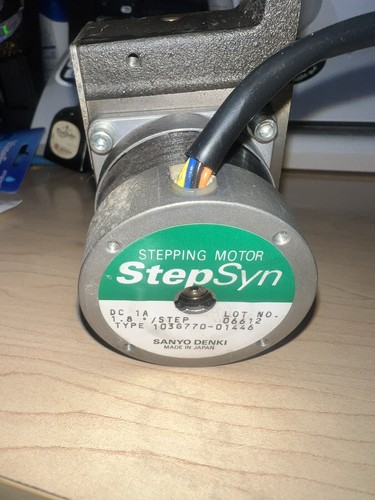 1pc USED 103G770-01446 Stepper Motor