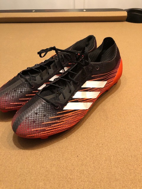 adidas 40 cleats