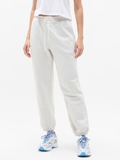 ATHLETA NWT 89 Easy Fleece Mid Rise Jogger in Fog Grey Heather L