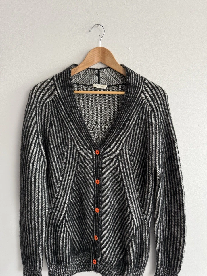 Cardigã Paul Smith Feminino Médio Preto Branco Listrado Botão para Cima Mescla de Mohair - Imagem 3 de 4